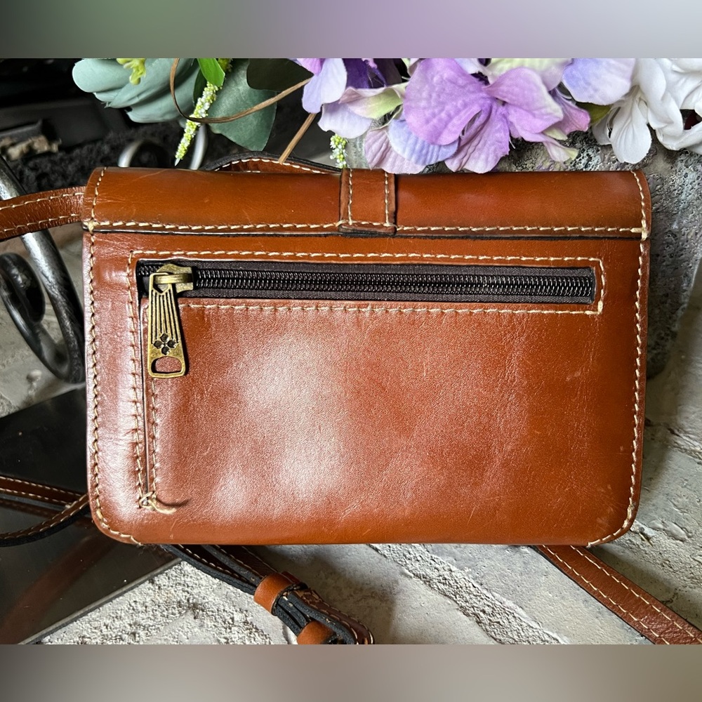 Patricia Nash Torri Crossbody Heritage Tan Leather Bag - Picture 4 of 11